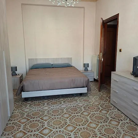 La Casa Di Pino 3* Avellino